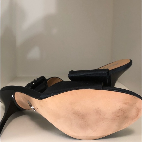 ๐๐ปABS Black Satin Stud 4โ size 8 Kitten Heel - Picture 3 of 5